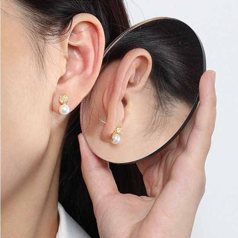 Elegant Round Natural Cultured Pearl 925 Sterling Silver Stud Earrings